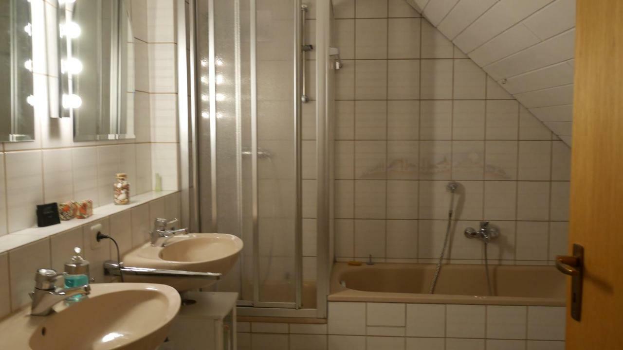 Ruhiges Zimmer Naehe Nuernberg Messe Mit Wallbox 外观 照片